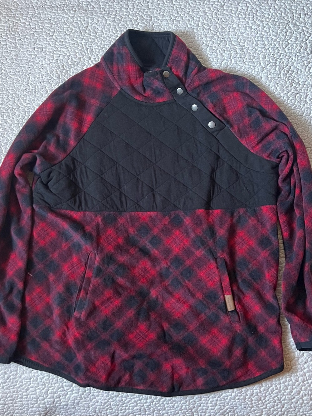 Maurices Red and Black Plaid Lightweight Pullover Shirt Jacket with Quilted Yoke